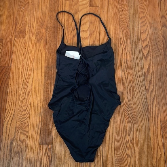 Andie Swim The Fiji One Piece Swimsuit Black size XL NWT - Picture 4 of 7